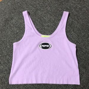 It’s a belly shirt. It’s been work a couple times has nothing on it.